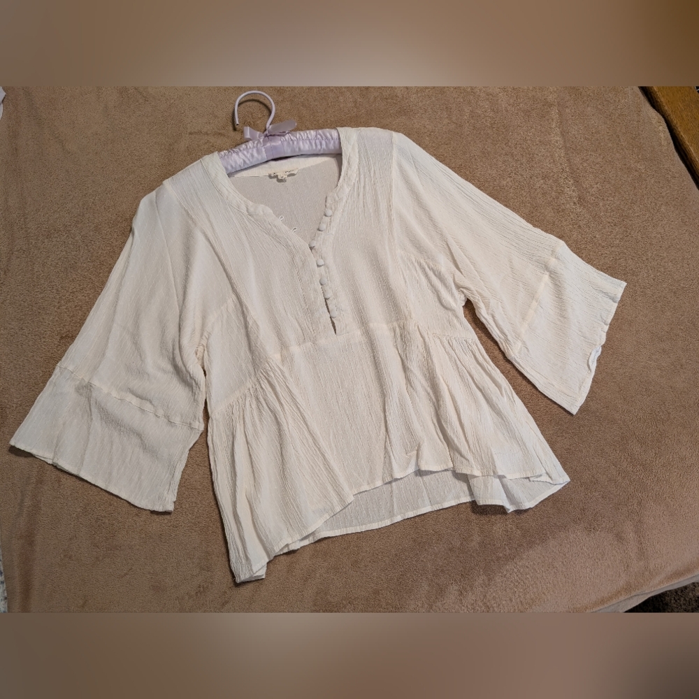 Grand & Greene Silky Soft Cream Ladies Blouse